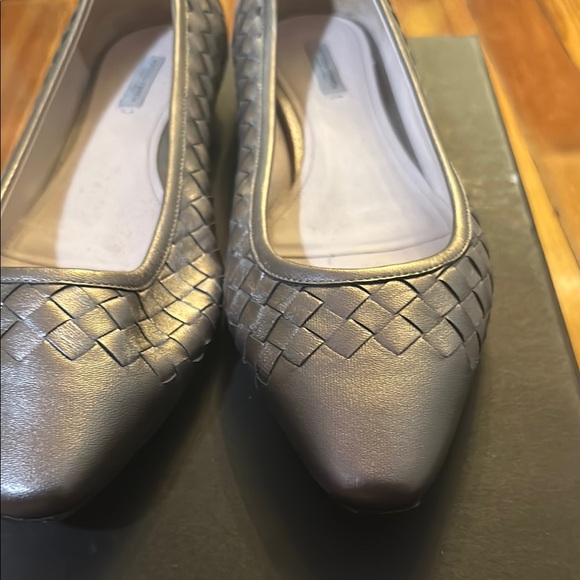 Bottega Veneta Silver Woven Metallic Grosgrain Leather Women’s Flat